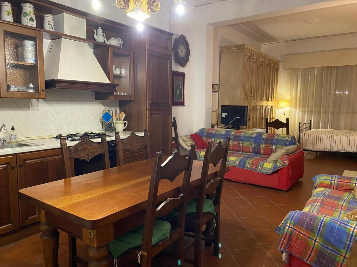 Rosatea Apartment Fucecchio Exterior photo